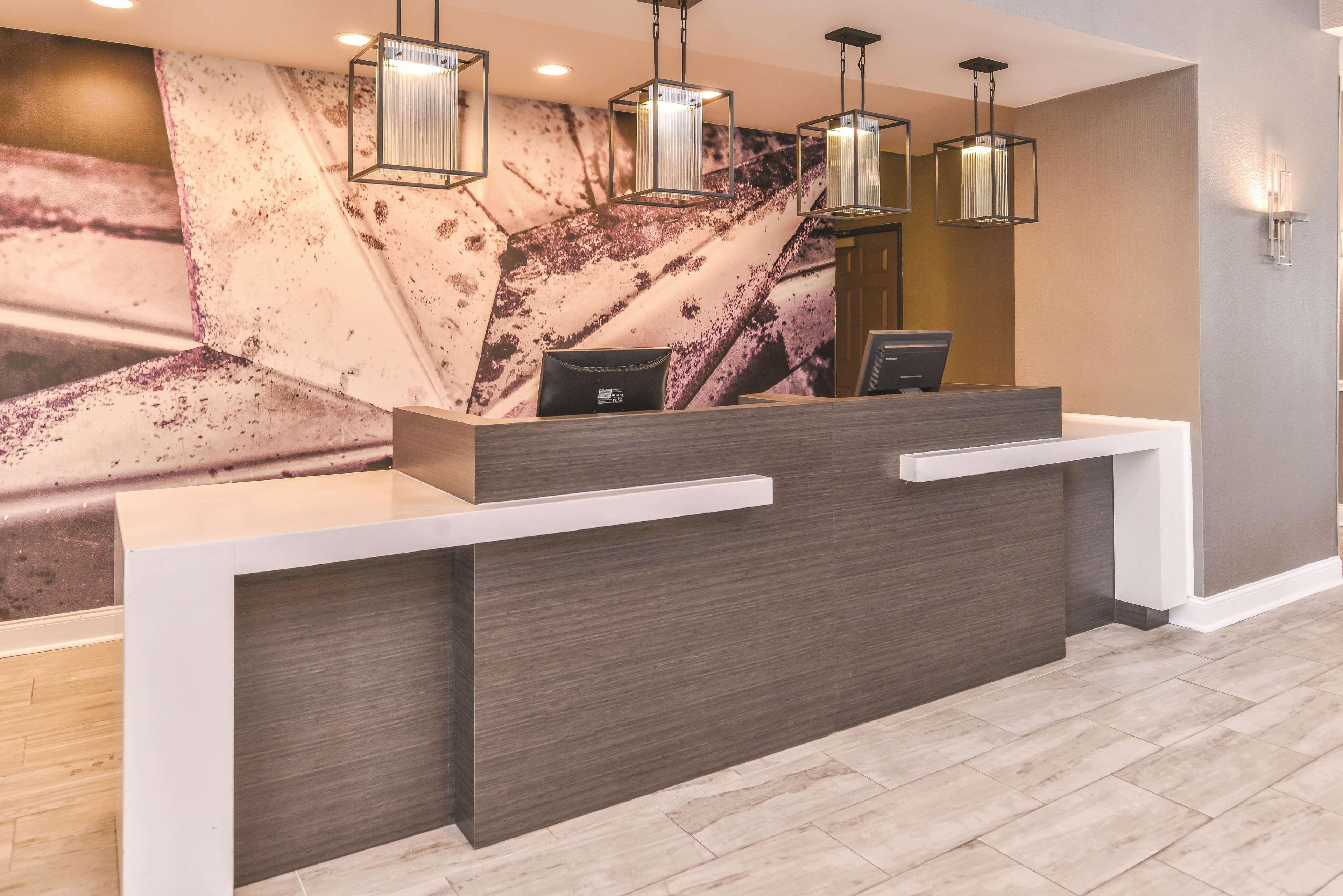 La Quinta By Wyndham Abilene Mall Exterior photo